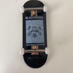 Blackriver Fingerboard