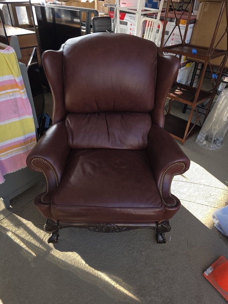 Hancock And Moore Leather Wingback Lounge Chair! The Big Throne Needs A New Home (Very Comfy Recliner)