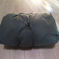 Hyundai Venue Car Cover- Like New, Gray, With Carry Bag and Cable