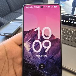 Factory Unlocked Pixel8 PRO. 256GB