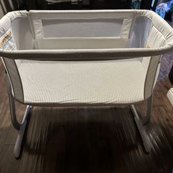 Baby Delight Beside Me Bassinet