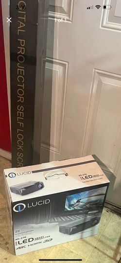 Proyector Para Ver Movies Y La Pantalla Para Verlas Movies