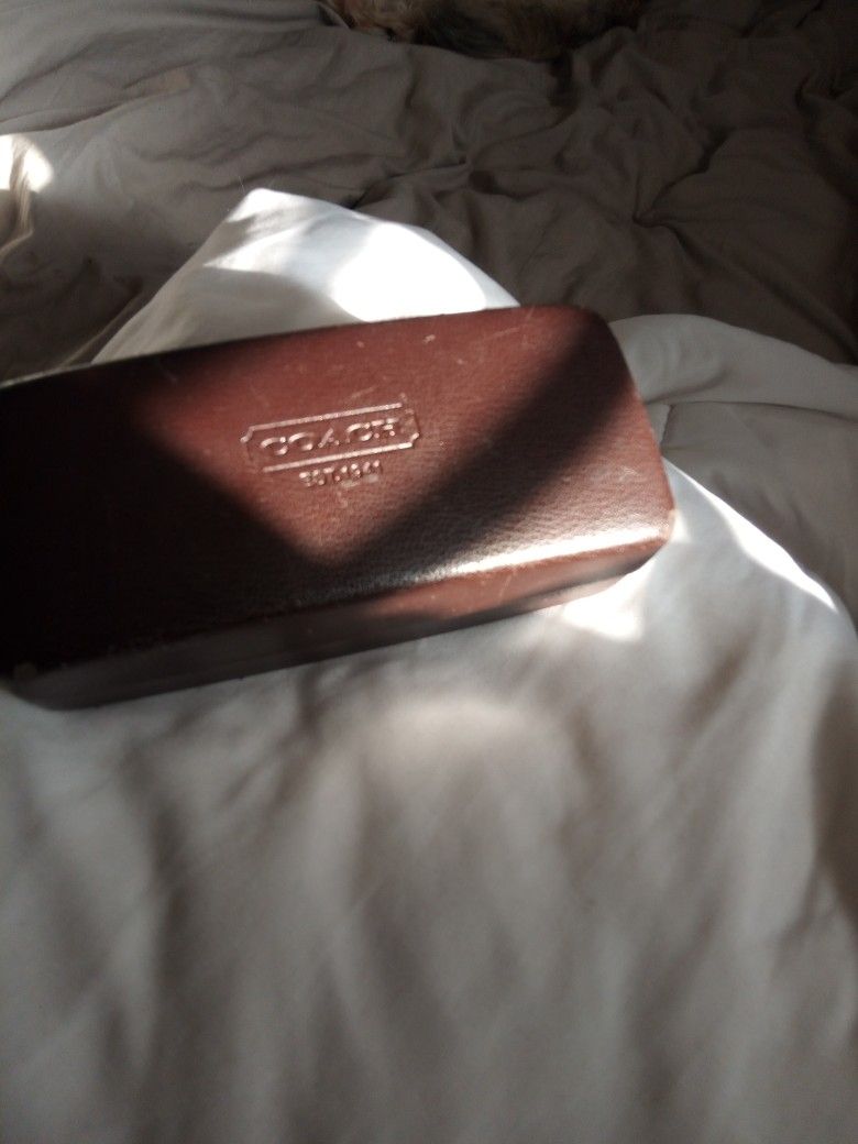 C O A C H."EST 1941" Sunglasses."Serial N. S809. Classic 13 0.