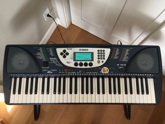 Yamaha PSR-270 Electronic Portable Keyboard Synthesizer