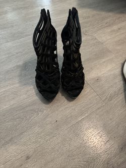 Burberry Black Cutout Cage Heels Booties – Made in Italy – Size 39.5 (US 9/9.5 PRICE DROP TO MOVE