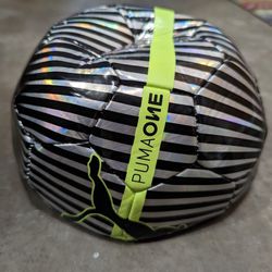 BRAND NEW Puma size 4 Soccer Ball