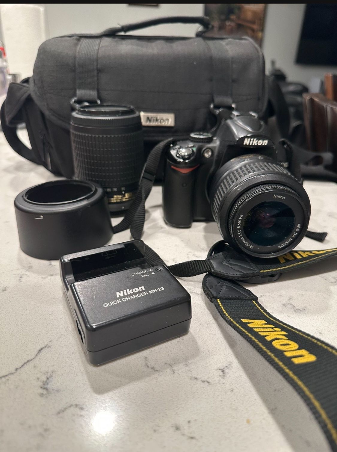 Fairly New Nikon Camera D5000