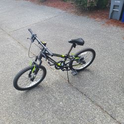 Dynacraft Kids Bike 12 Inch