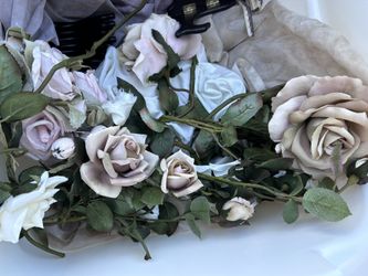 Artificial Flowers, Fabric & Mini Wooden Stands