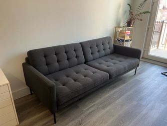 Couch - by Gus, Towne