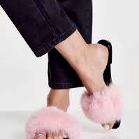 Steve Madden Pink Fluffy Women's Sandals