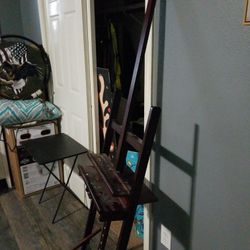 Paint Stand. Art Stand