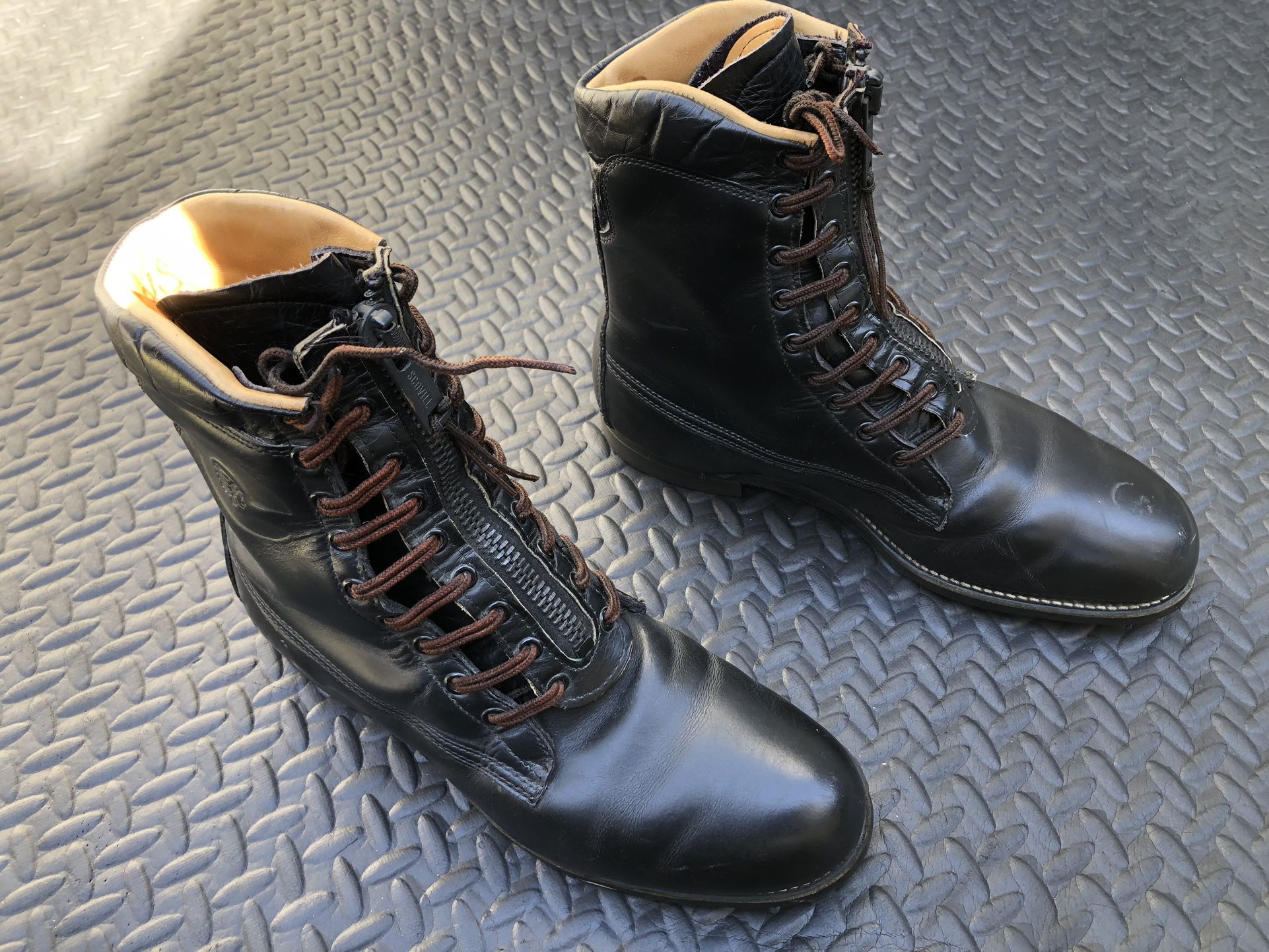Chippewa Work Boot Motorcycle Boot Leather Quality Boots Size 9 1/2  $60 firm
