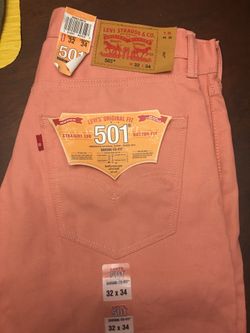 New with tag Levi’s jeans last pair !!