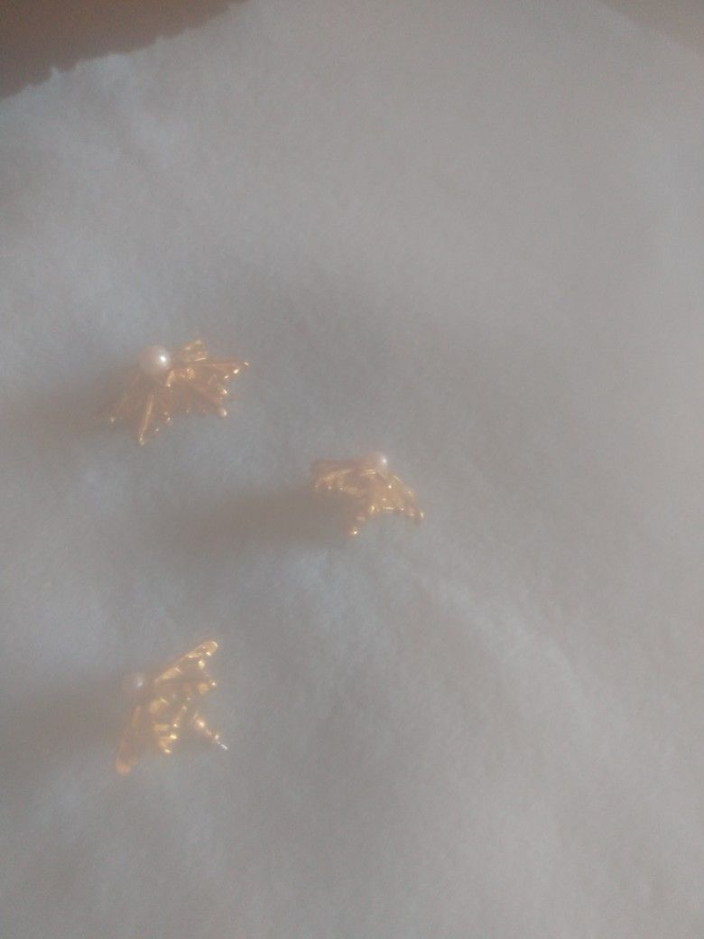 18 K Gold Ering With Cristal Stowen From 1930