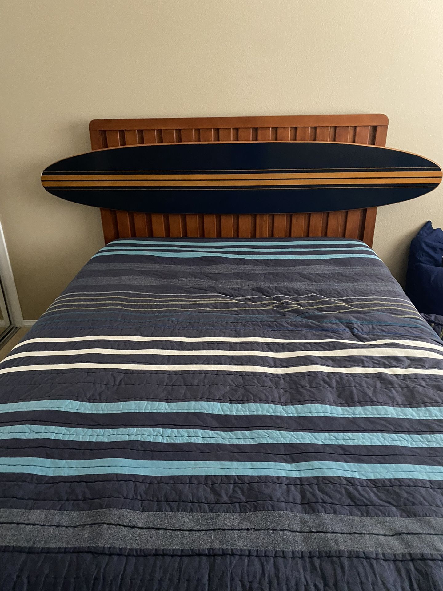Pottery Barn Surfboard Full Size Bed And Shelves
