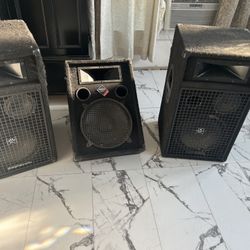Three Speakers must sell the three together