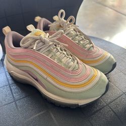 Nike Air Max "Multi Pastel