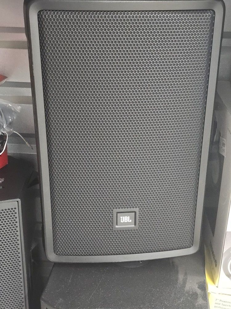 JBL IRX-112 Bluetooth Powered Loudspeaker 12in