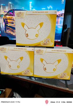 Pokémon TCG 30th Celebration Elite Trainer Box