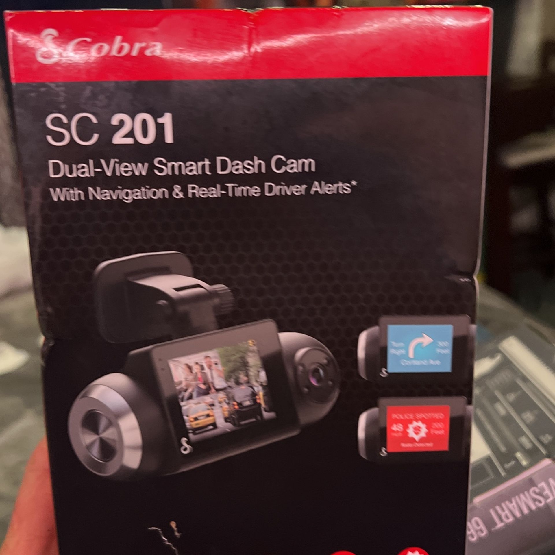 Cobra Dual Smart Dash Cam