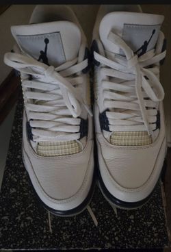 Air Jordan Retro 4 Men Size 9