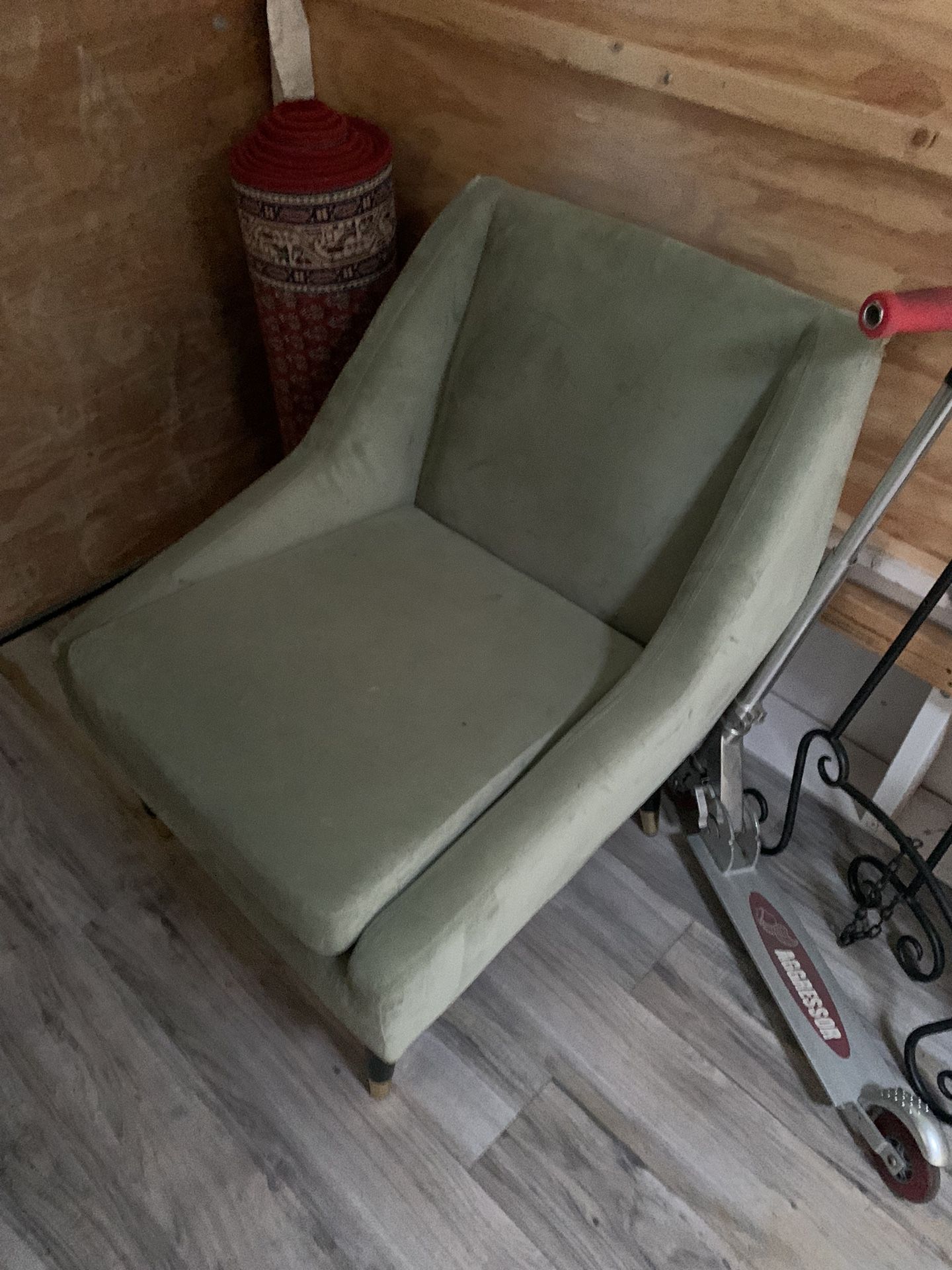 Free Vintage Style Chair Free