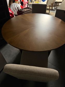 Ariana 5 piece dining set