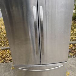 Kenmore Refrigerator Can Deliver And InStall 