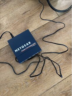 NETGEAR ProSafe GS105 5-Port Gigabit Ethernet Switch
