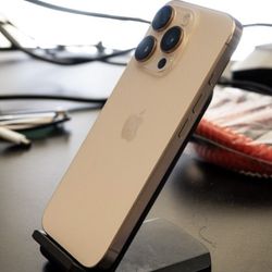 iPhone 16 Pro Unlocked 