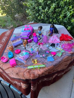 Barbie accessories bundle $10