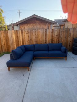 Free Delivery! Macy’s Jollene 113” Midnight Blue Sectional – $2,948 Retail