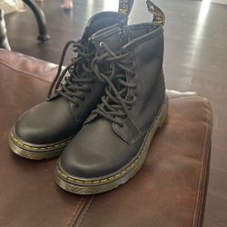 Dr.Martens Girls Kids Boots