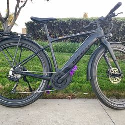 Giant E Bike 