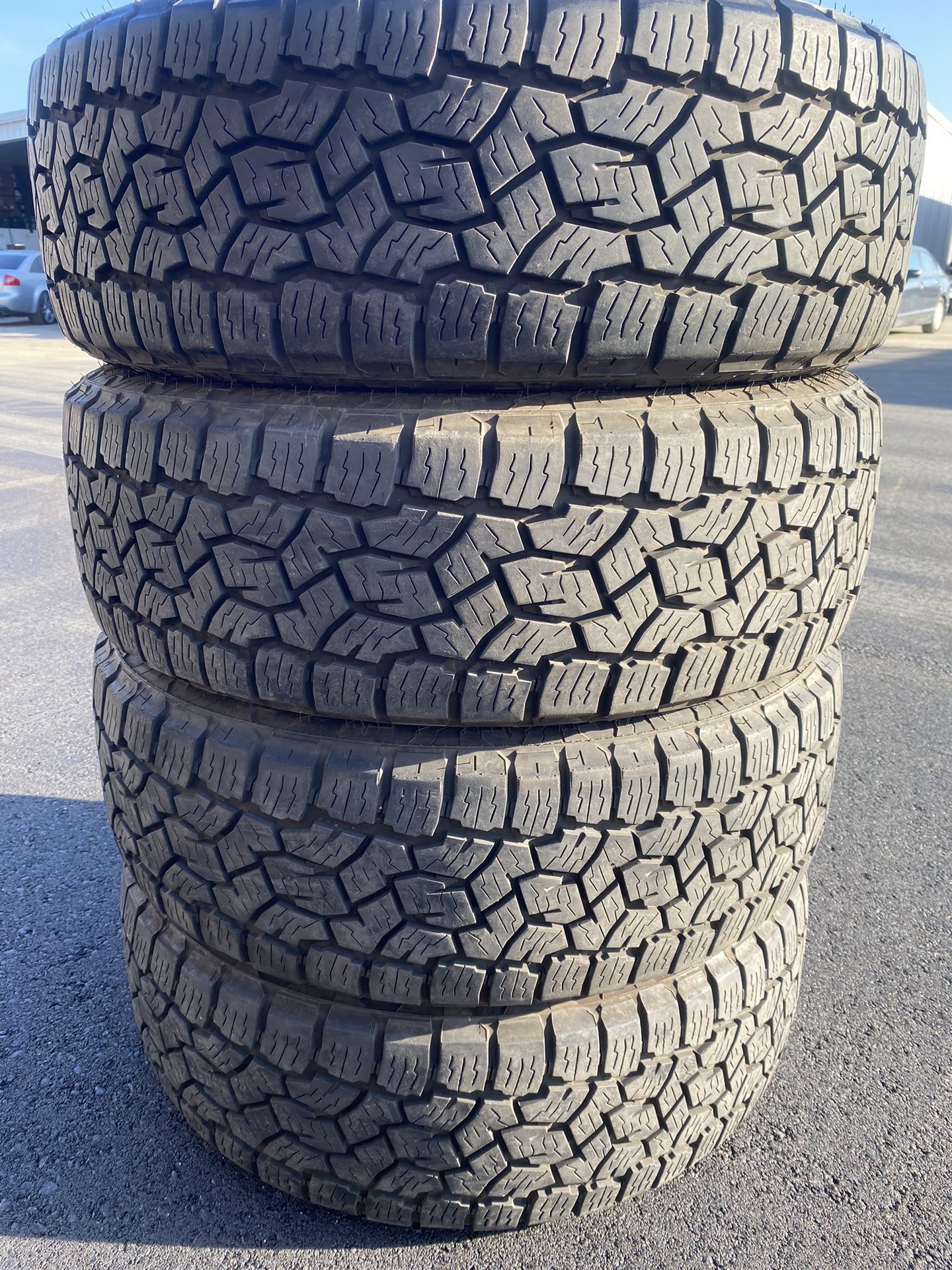 (4) Toyo 225/60R18 AT II tires ~ great tread 75%