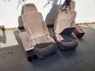 Free Seats out of S10