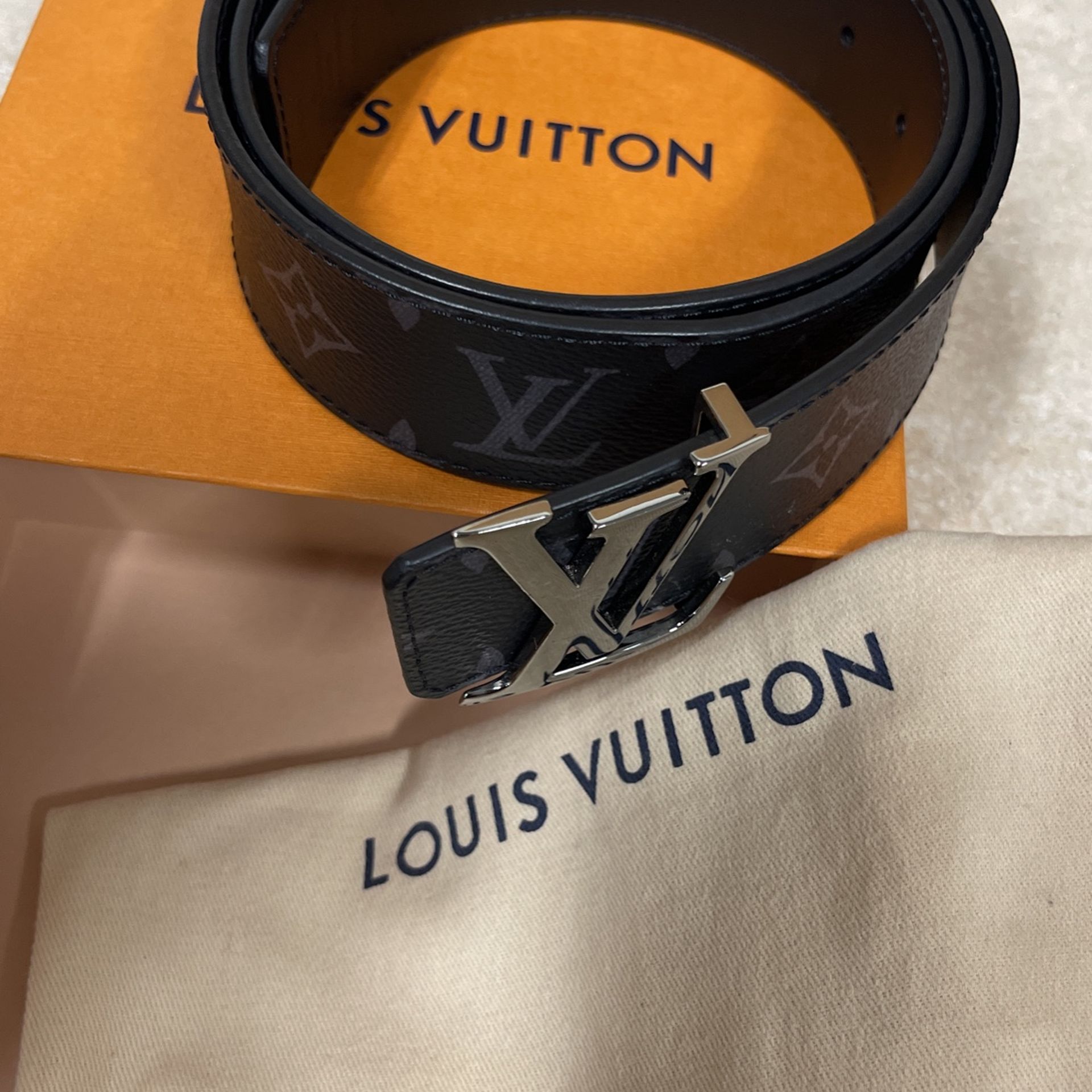 Mens Reversible Louis Vuitton Belt (black) Size 32