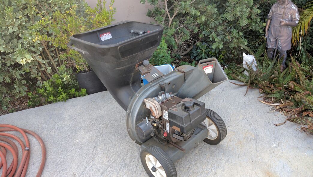 Sears Craftsman 5hp Wood Chipper. Model 247.79594