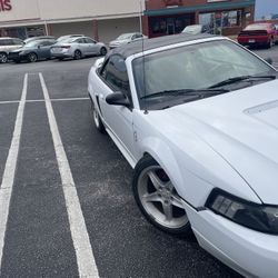 1999 Ford Mustang