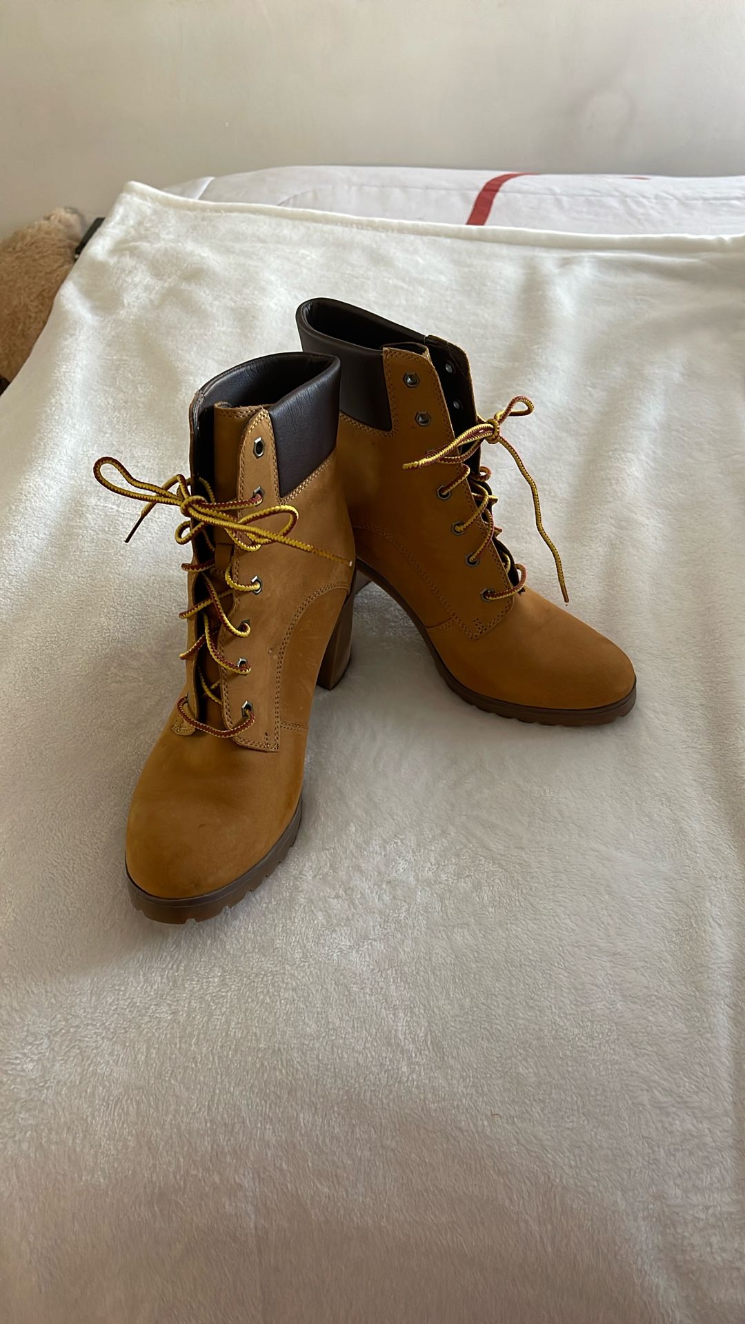 Women Boots Timberland Size 10