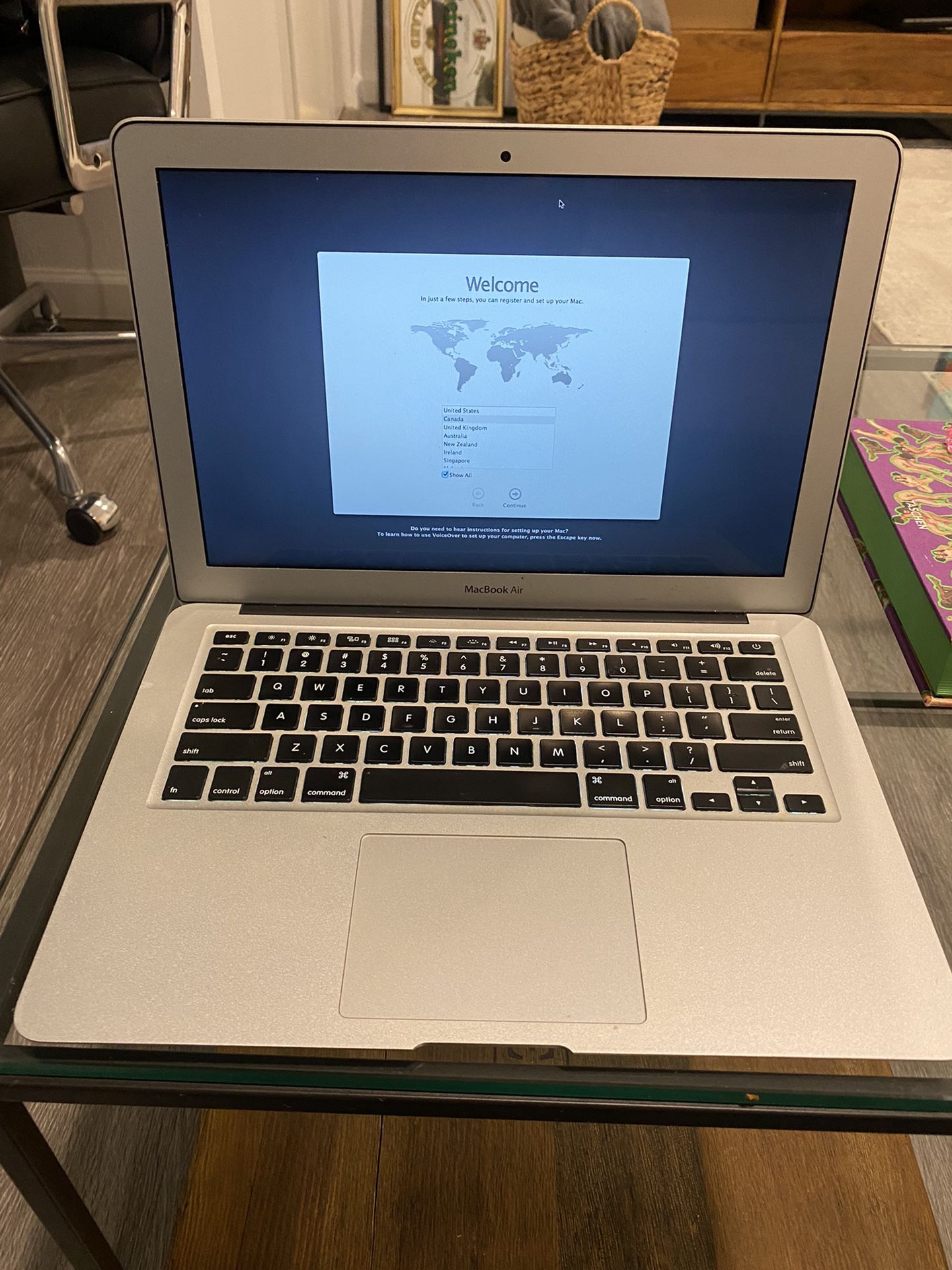 MacBook Air 13-inch Early 2014 for Sale in Peck Slip, NY - OfferUp