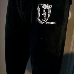 SMALL BLACK PANTS
