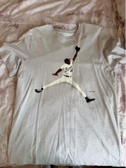 Nike shirts / Jordan shirts