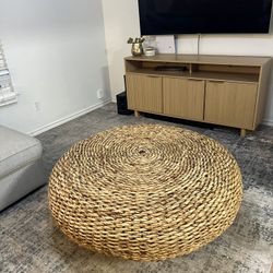 Bali & Parí handwoven coffee table