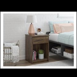 💥Brand New💥Mainstays Classic Nightstand with Drawer, Walnut