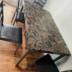 Mesa Con Silla Color Negra 