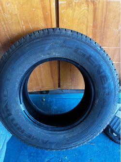 Tire P265 70R 17  one only