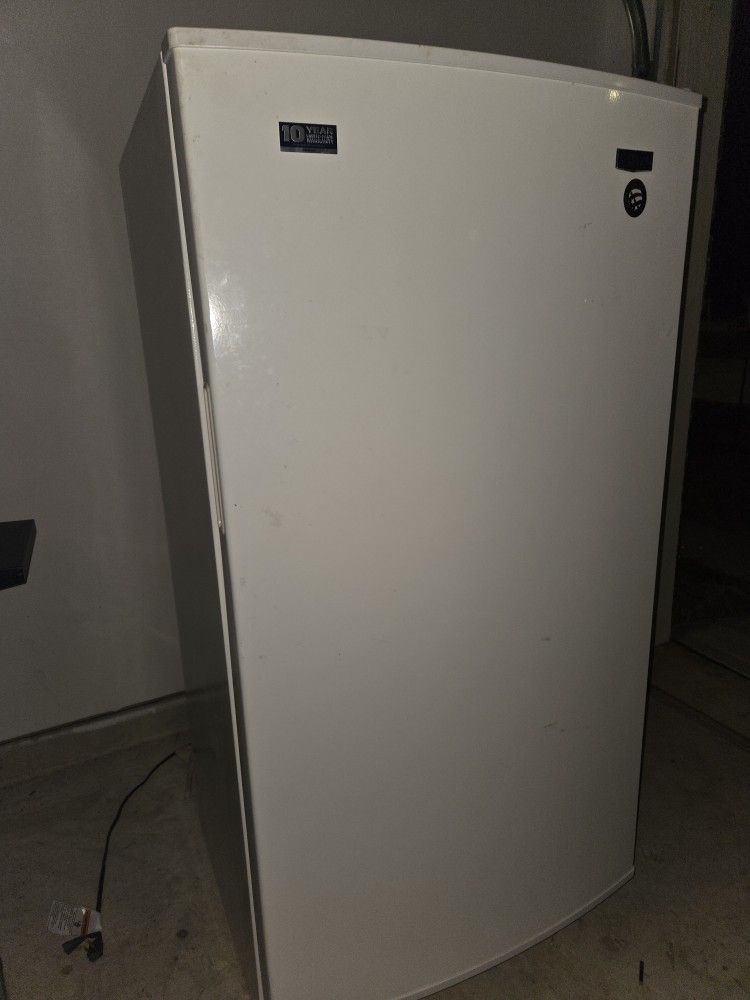 Maytag Refrigerator