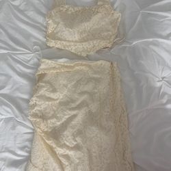 Cream 2 Piece Set